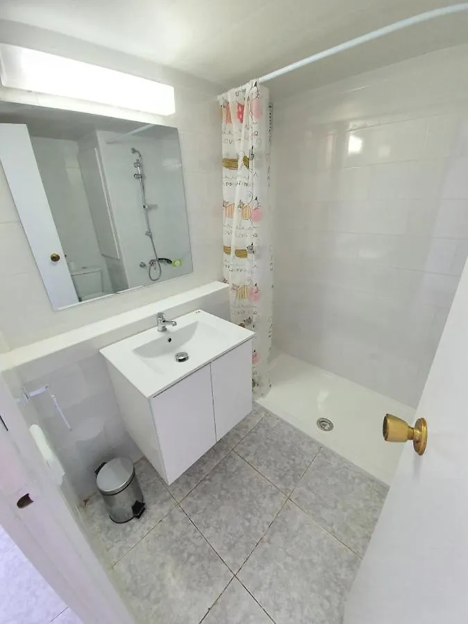 Estudio Grisland Pool Roses Appartement